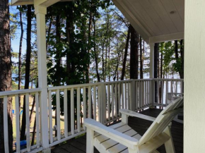 Waterfront studio with Private Porch #13 at Long Cove Resort